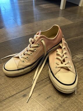 Converse Classic Low-Top Canvas Sneakers in Light Pink Ombré